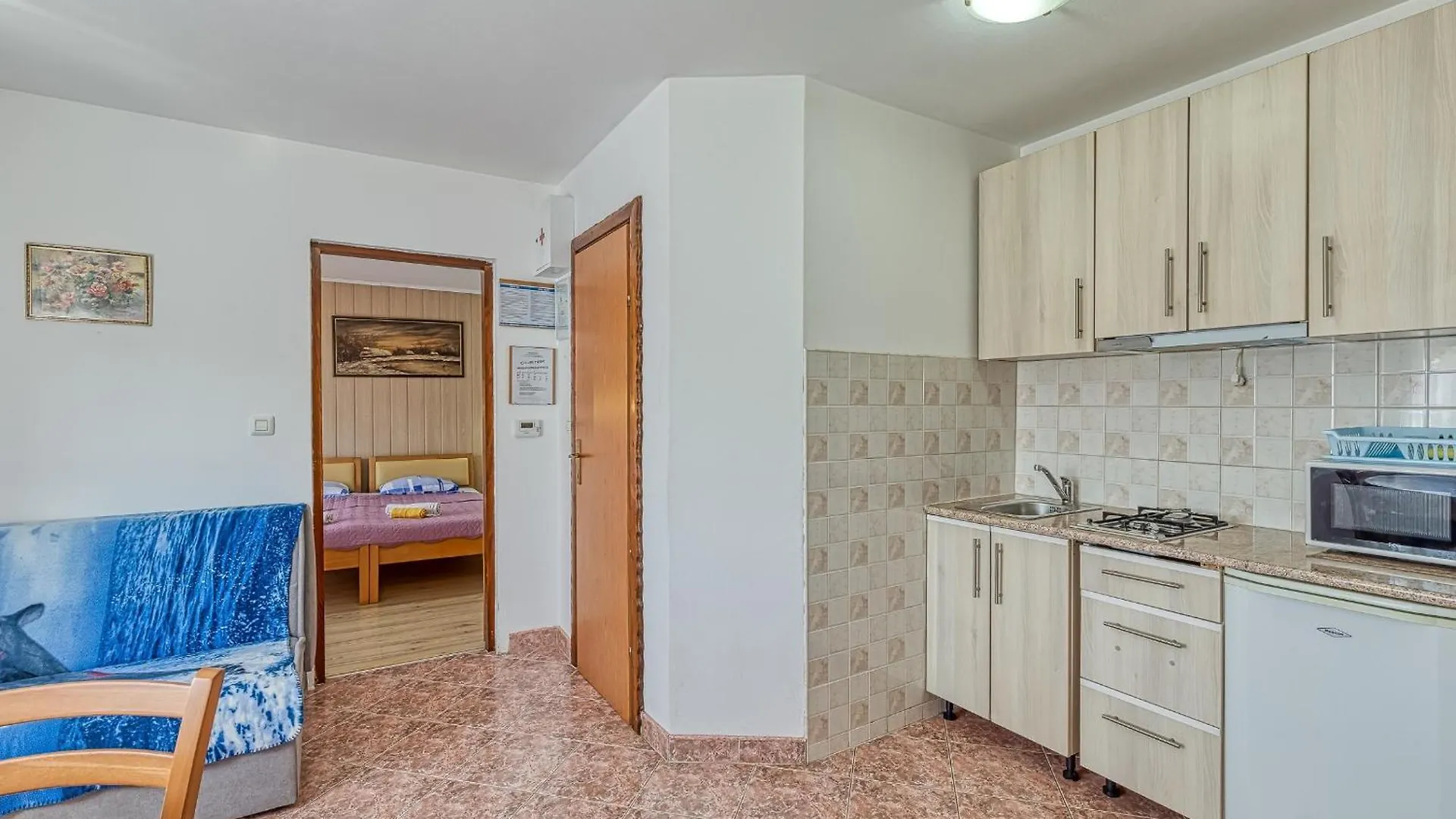 Apartments Danka With Shared Pool Póla Vendégház